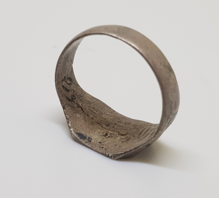 SAVAT ALTIN VE KALEM İŞÇİLİKLİ İÇ KISMI OSMANLICA YAZILI OSMANLI DÖNEMİ GÜMÜŞ YÜZÜK