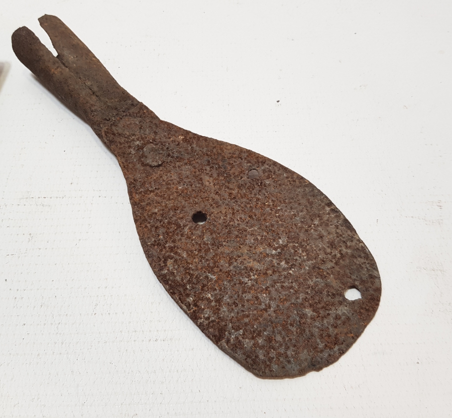 OSMANLI DÖNEMİ İKİ ADET EL YAPIMI NADİR FIRIN KÜREĞİ