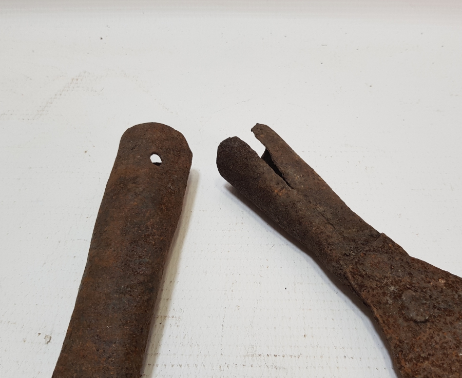 OSMANLI DÖNEMİ İKİ ADET EL YAPIMI NADİR FIRIN KÜREĞİ