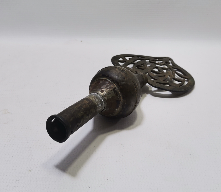 TERS LALE FİGÜRLÜ OSMANLI DÖNEMİ TEKKE İŞİ NADİR BRONZ ALEM