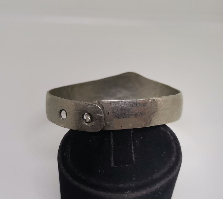 ÜZERİ LALE MOTİFLİ VAN İŞİ ANTİKA SAVATLI BİLEZİK