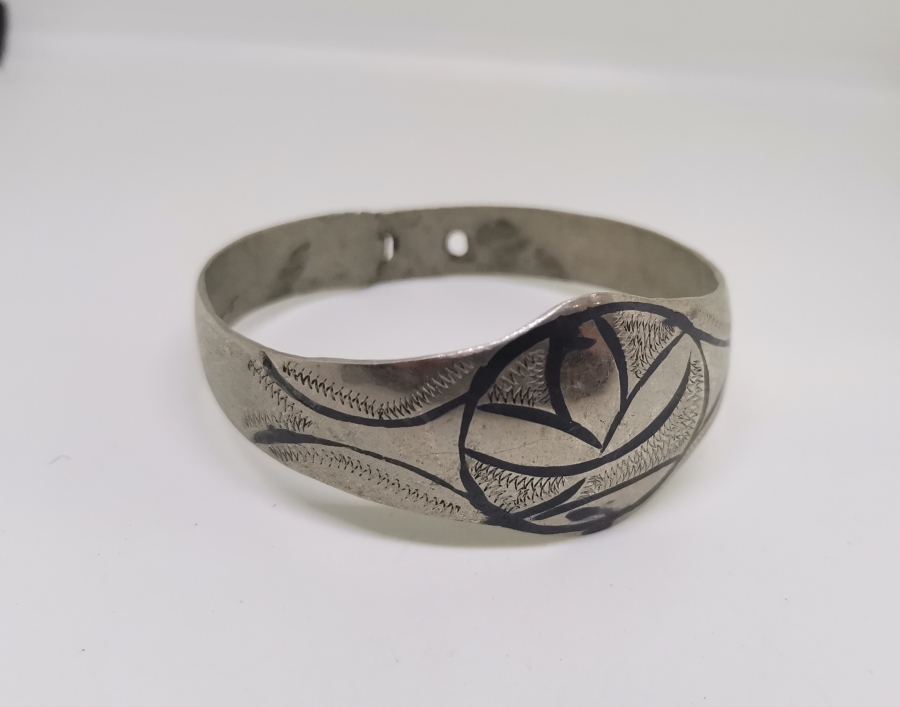 ÜZERİ LALE MOTİFLİ VAN İŞİ ANTİKA SAVATLI BİLEZİK