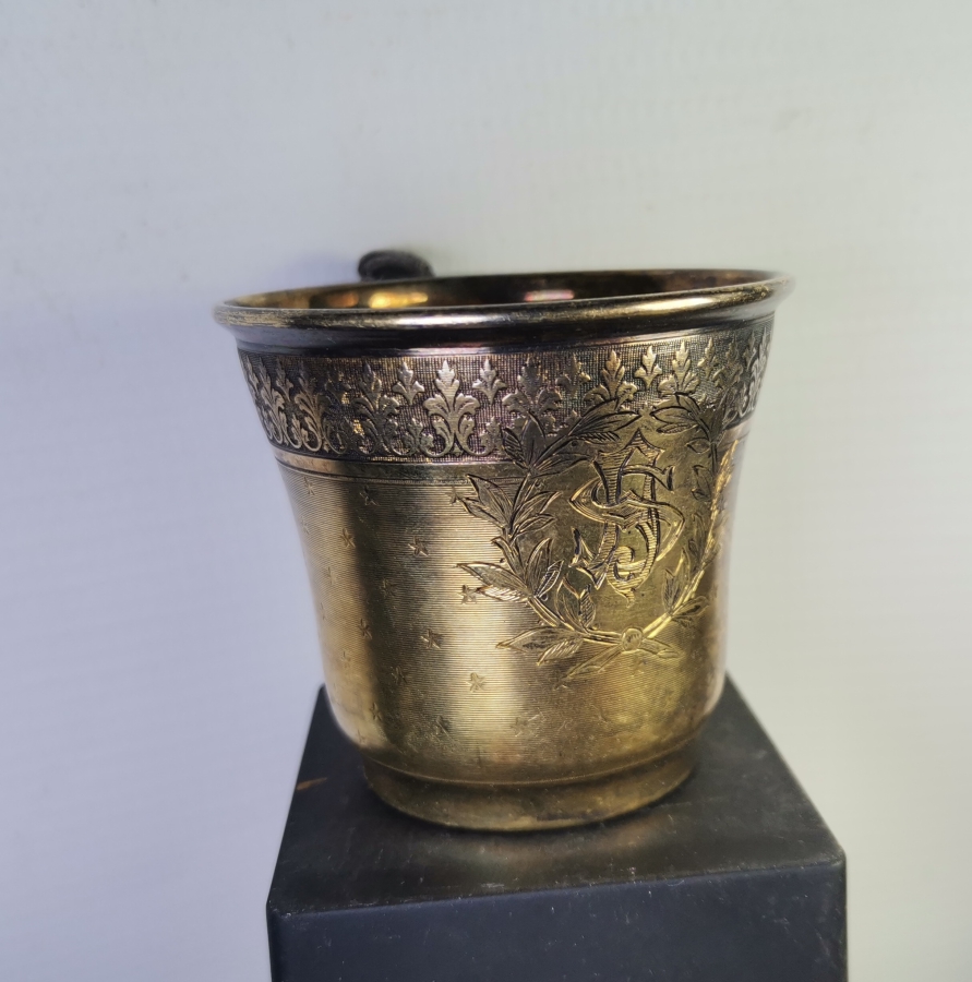 OSMANLI HANEDAN ÜYELERİNDEN BİRİNE AİT ÜZERİ ALTIN VERMEYLİ OSMANLI DÖNEMİ NADİR GÜMÜŞ BARDAK