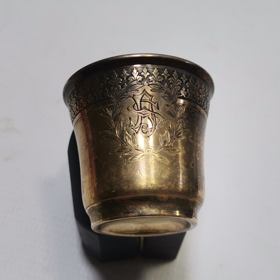 OSMANLI HANEDAN ÜYELERİNDEN BİRİNE AİT ÜZERİ ALTIN VERMEYLİ OSMANLI DÖNEMİ NADİR GÜMÜŞ BARDAK