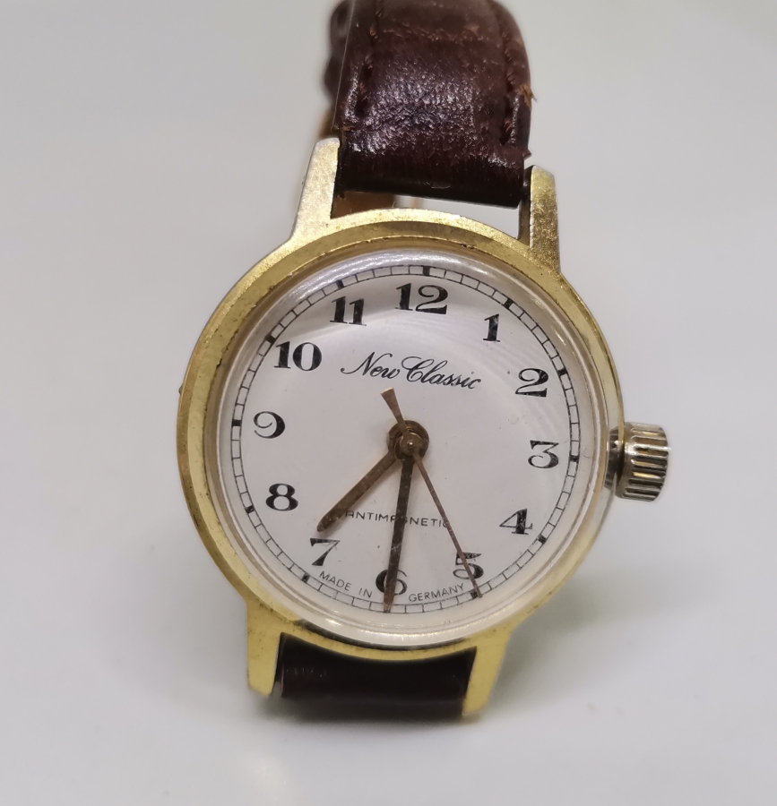 ALTIN KAPLAMA ANTİKA KURMALI OTOMATİK KOL SAATİ