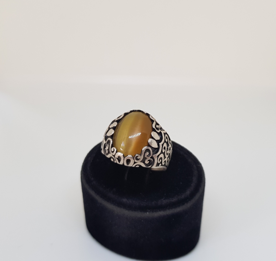 ÜZERİ BAL AKİK TAŞLI GÜMÜŞ YÜZÜK
