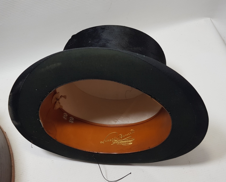 ORİJİNAL KUTUSUNDA OSMANLI DÖNEMİ ÇOK NADİR MELON ŞAPKA