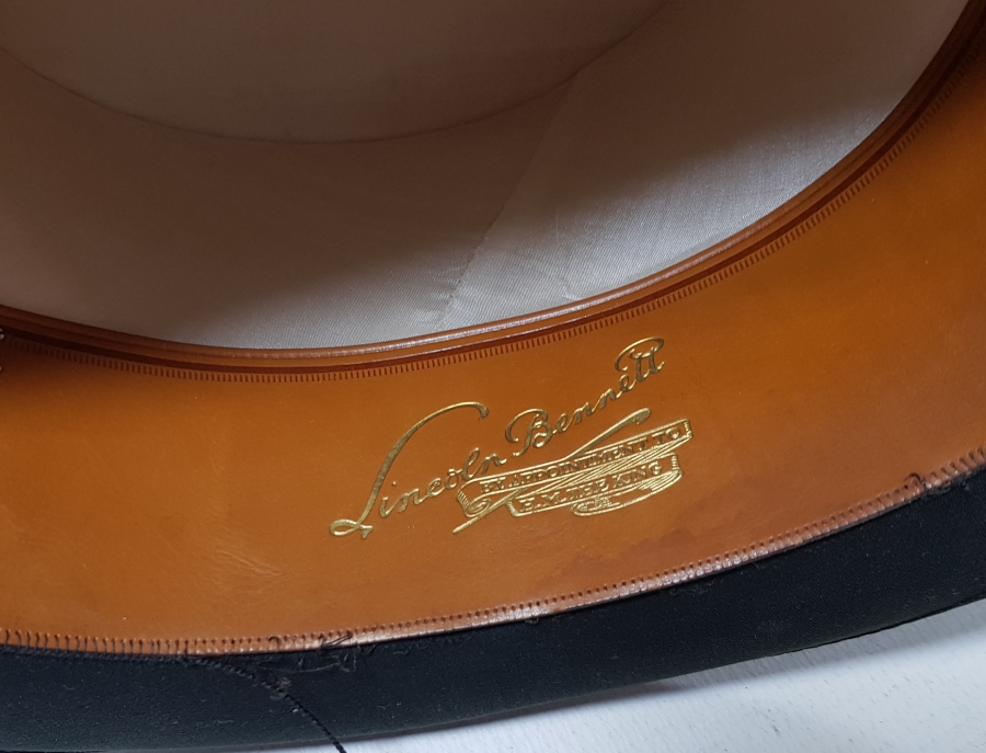 ORİJİNAL KUTUSUNDA OSMANLI DÖNEMİ ÇOK NADİR MELON ŞAPKA