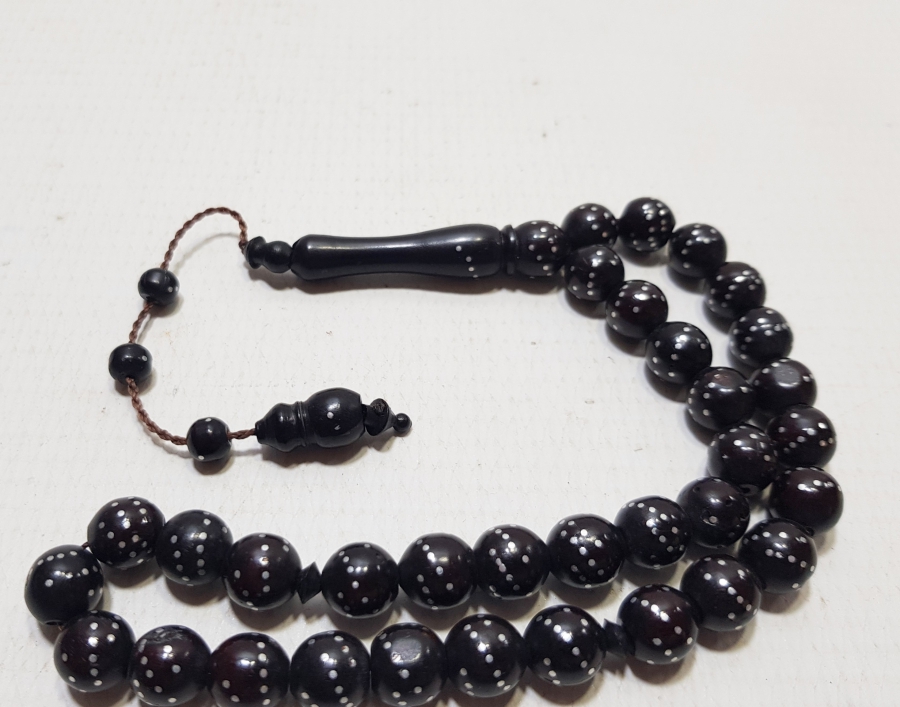 ÜZERİ İŞLEMELİ 33LÜK KUKA TESPİH