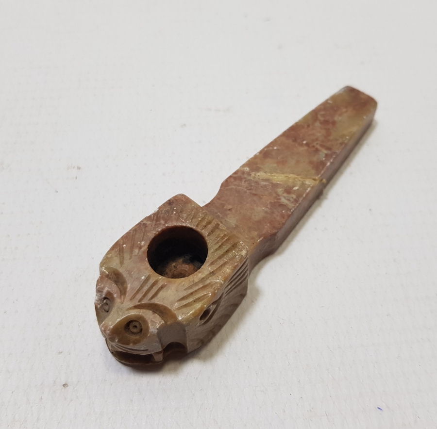 JADE TAŞINDAN YAPILMIŞ ANTİKA SİGARA AĞIZLIĞI