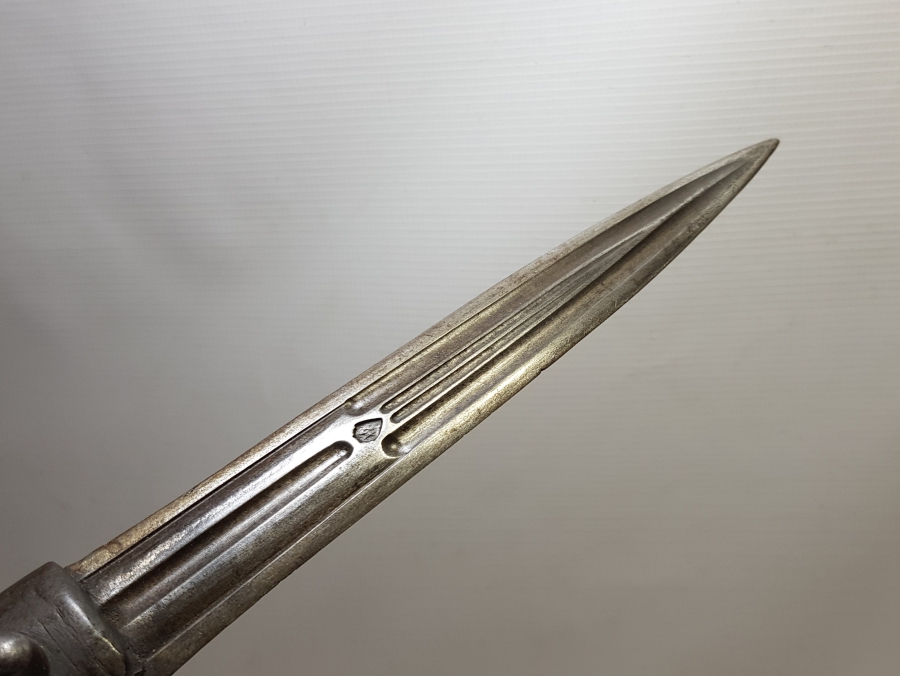 ÜZERİ USTA DAMGALI OSMANLI DÖNEMİ BOYNUZ SAPLI BÜYÜK BOY ÇERKES KAMASI