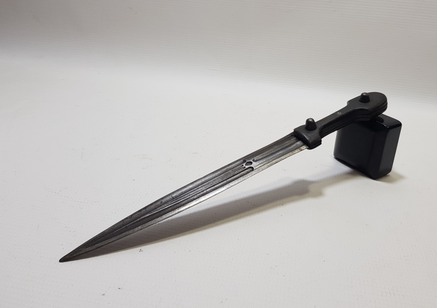 ÜZERİ USTA DAMGALI OSMANLI DÖNEMİ BOYNUZ SAPLI BÜYÜK BOY ÇERKES KAMASI