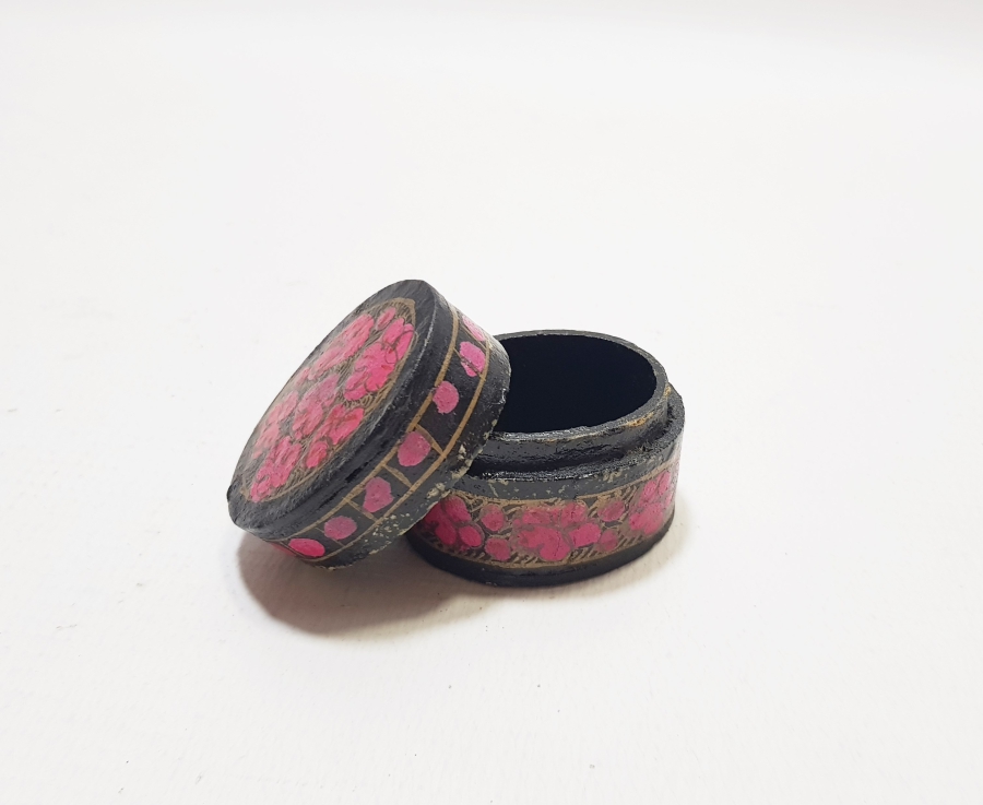 OSMANLI DÖNEMİ EL BOYAMA PAPİER MACHE TESPİH KUTUSU