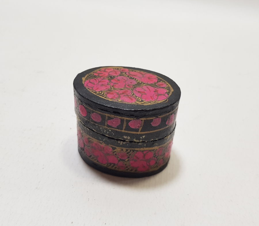 OSMANLI DÖNEMİ EL BOYAMA PAPİER MACHE TESPİH KUTUSU