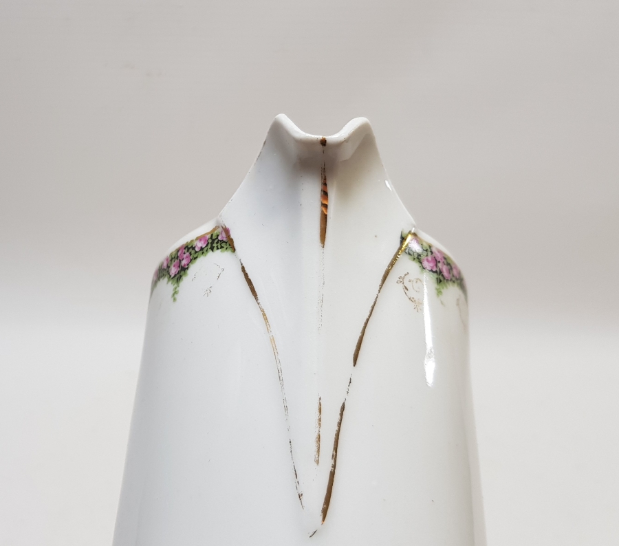 KUZNETSOV'UN OSMANLI PAZARI İÇİN YAPTIĞI ÇOK NADİR PORSELEN SOSLUK