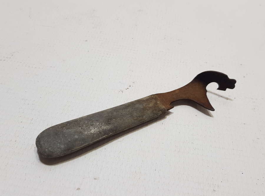 1. DÜNYA SAVAŞI DÖNEMİ İNGİLİZ KONSERVE AÇACAĞI