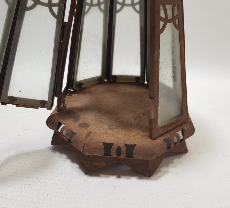 TESTERE İŞÇİLİKLİ NADİR FORMDA EL YAPIMI EL MUMLUĞU