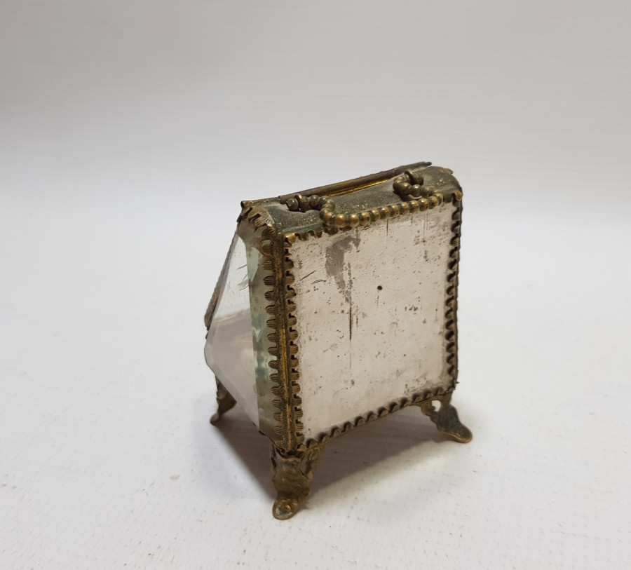 OSMANLI DÖNEMİ EL YAPIMI İPEK ASTARLI CEP SAATİ STANDI