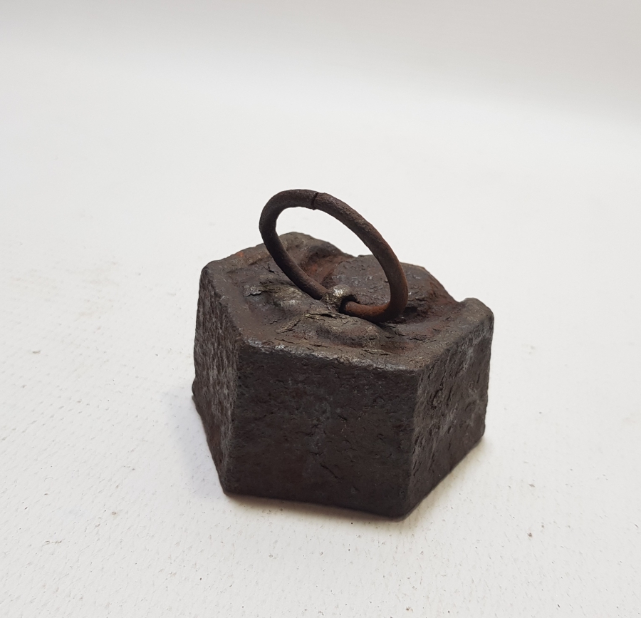 ÜZERİ OSMANLICA YAZILI OSMANLI DÖNEMİ KÖŞELİ DİRHEM - OKKA