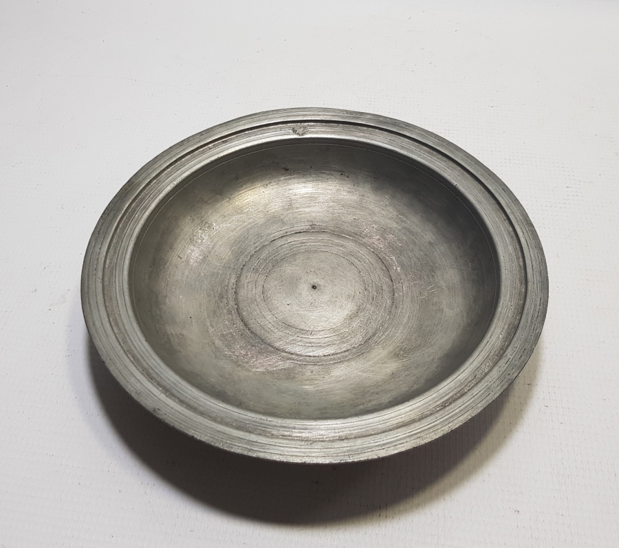 USTA DAMGALI VE OSMANLICA YAZILI OSMANLI DÖNEMİ BAKIR TABAK