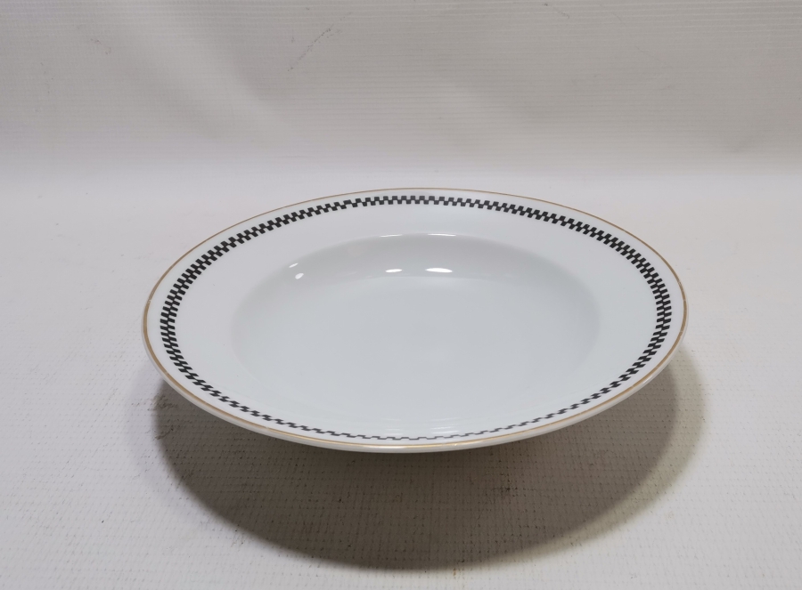 ARKASI OSMANLICA YAZILI VE ALTIN VARAKLI PORSELEN YEMEK TABAĞI