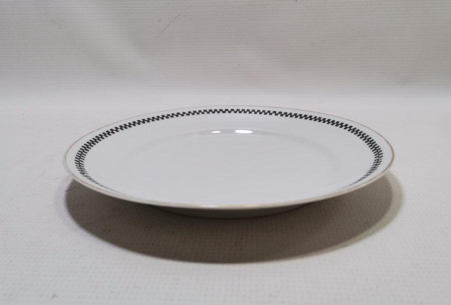 ARKASI OSMANLICA YAZILI VE ALTIN VARAKLI PORSELEN TABAK