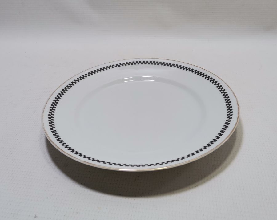 ARKASI OSMANLICA YAZILI VE ALTIN VARAKLI PORSELEN TABAK