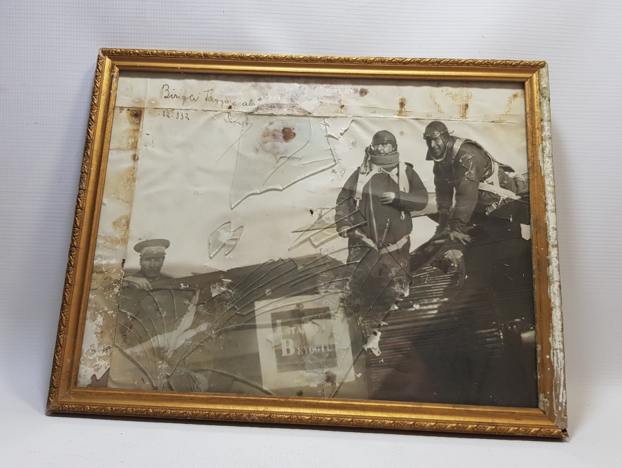 1932 YILI İSMET İNÖNÜ İMZALI 1. TEYYARE ALAYI İTHAFLI PİLOT ELBİSELİ İSMET İNÖNÜ FOTOĞRAFI