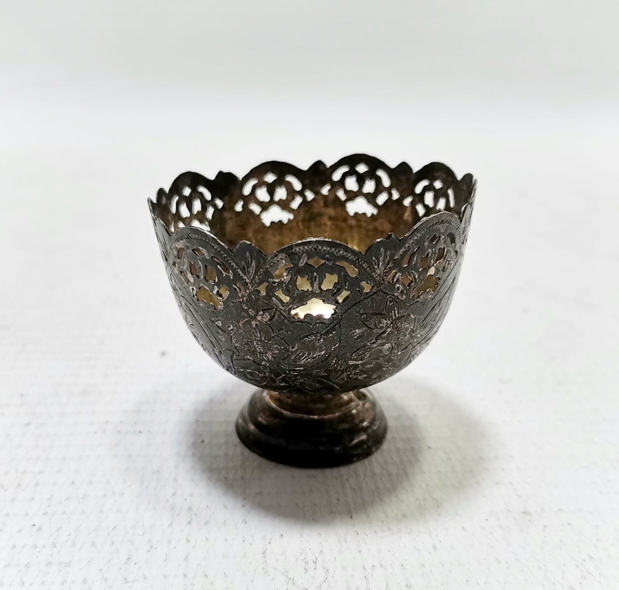 OSMANLI DÖNEMİ TESTERE VE KALEM İŞÇİLİKLİ TUĞRALI GÜMÜŞ FİNCAN ZARFI