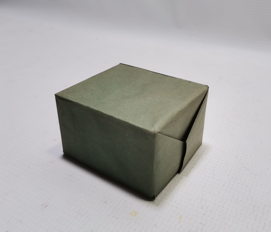 AÇILMAMIŞ KUTUSUNDA ANTİKA KİBRİTLER