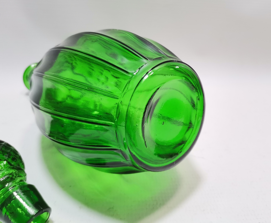 KABARTMA İŞÇİLİKLİ ANTİKA KAPAKLI GECE SÜRAHİ