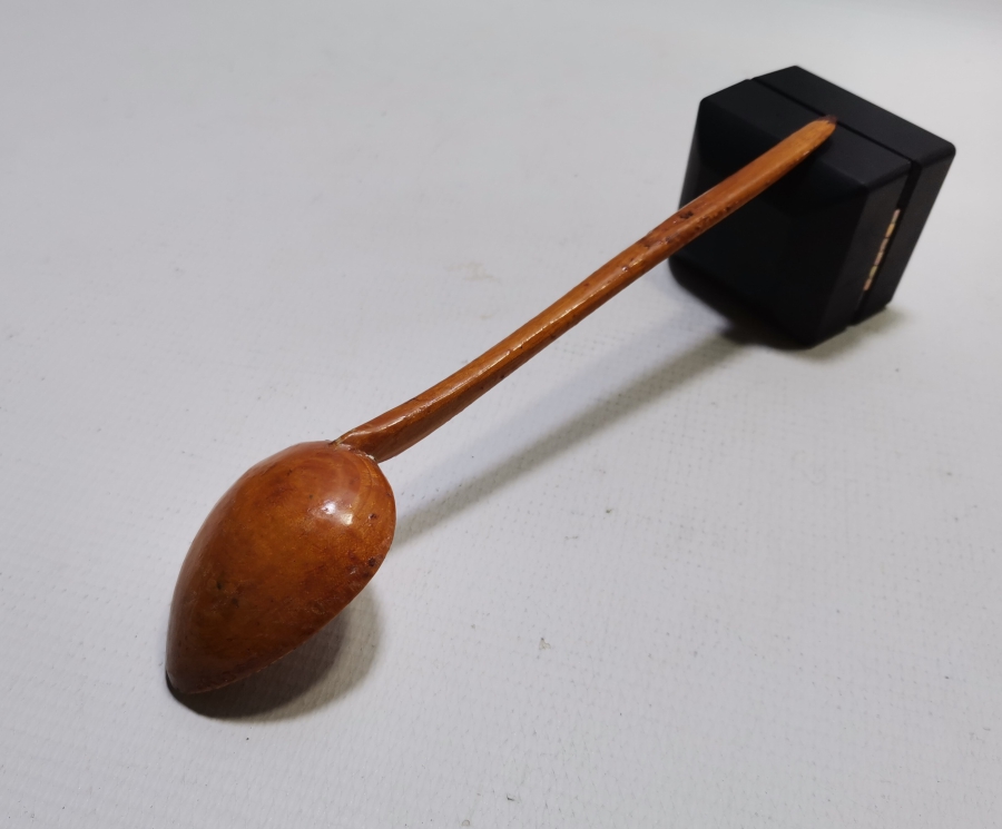 ÜZERİ TARİHLİ EL BOYAMA OSMANLI DÖNEMİ TAHTA KAŞIK