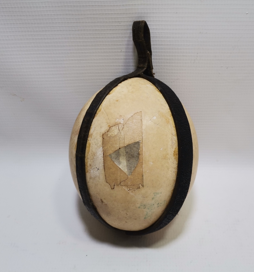 DEVEKUŞU YUMURTASINDAN YAPILMIŞ OSMANLI DÖNEMİ BÜYÜK BOY TEKKE İŞİ NADİR ASKI TOPU