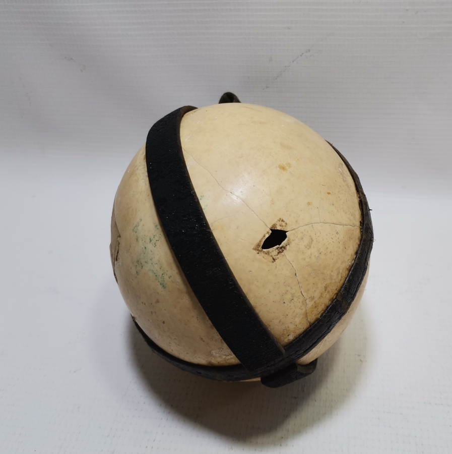 DEVEKUŞU YUMURTASINDAN YAPILMIŞ OSMANLI DÖNEMİ BÜYÜK BOY TEKKE İŞİ NADİR ASKI TOPU