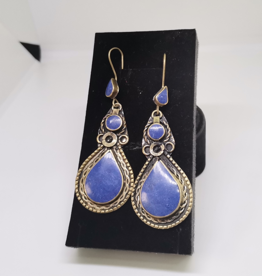 ÜZERİ LAPİS TAŞLI TÜRKMEN İŞİ ANTİKA KÜPE