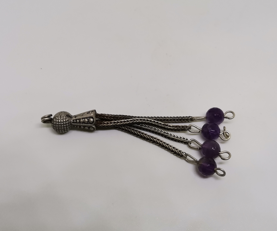 UÇLARINDA AMETİST TAŞI GÜMÜŞ KAPLAMA TESPİH PÜSKÜLÜ