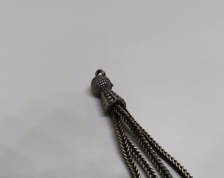 UÇLARINDA AMETİST TAŞI GÜMÜŞ KAPLAMA TESPİH PÜSKÜLÜ