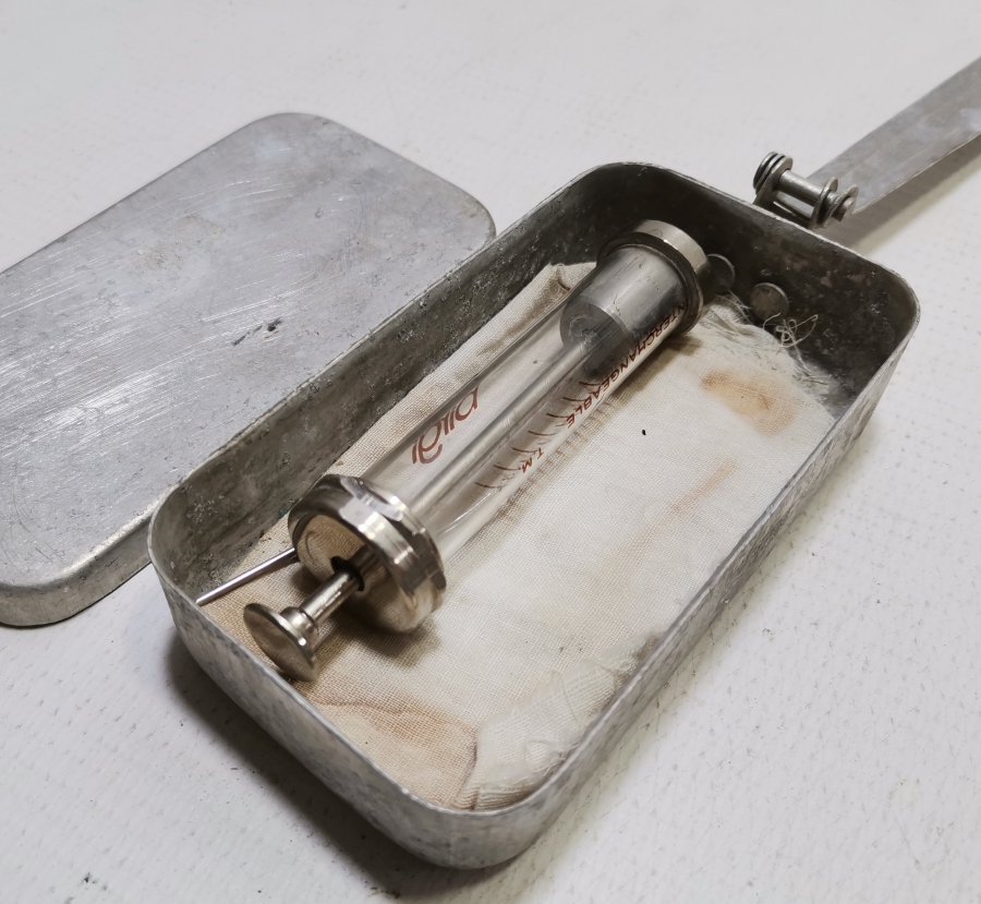 1. DÜNYA SAVAŞI DÖNEMİ ORİJİNAL ENJEKTÖRÜYLE OSMANLI ŞIRINGA KUTUSU