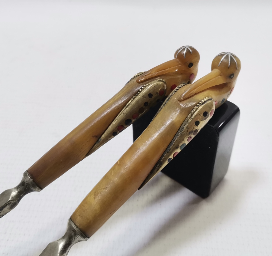 OSMANLI DÖNEMİ SAPLARI KUŞ FİGÜRLÜ NADİR GÜMÜŞ KAPLAMA SERVİS ÇATAL KAŞIĞI