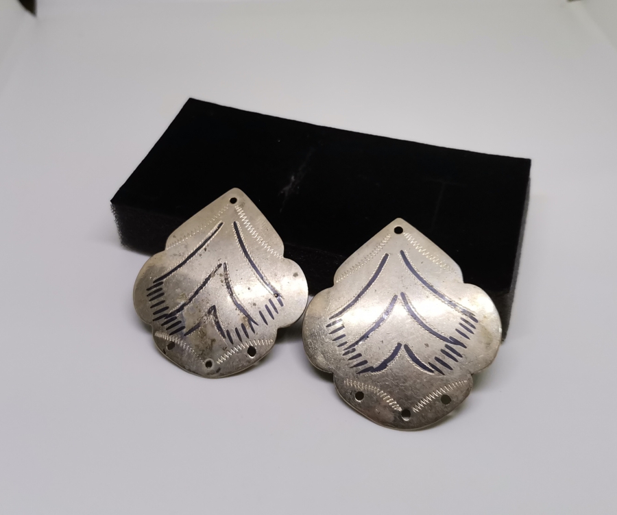 ÜZERİ SAVAT İŞÇİLİKLİ ESKİŞEHİR YAPIMI ANTİKA TAKI PARÇALARI