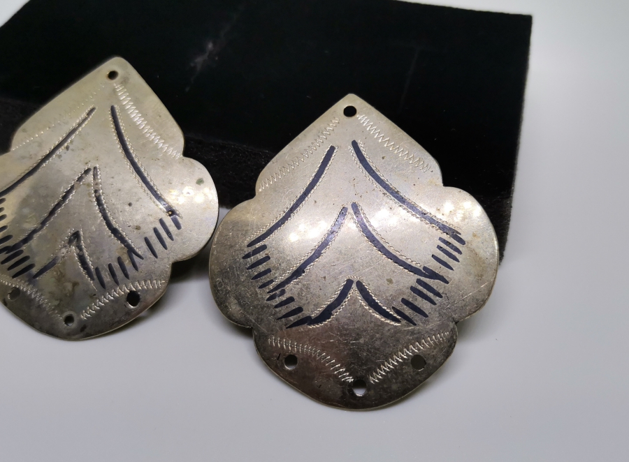 ÜZERİ SAVAT İŞÇİLİKLİ ESKİŞEHİR YAPIMI ANTİKA TAKI PARÇALARI