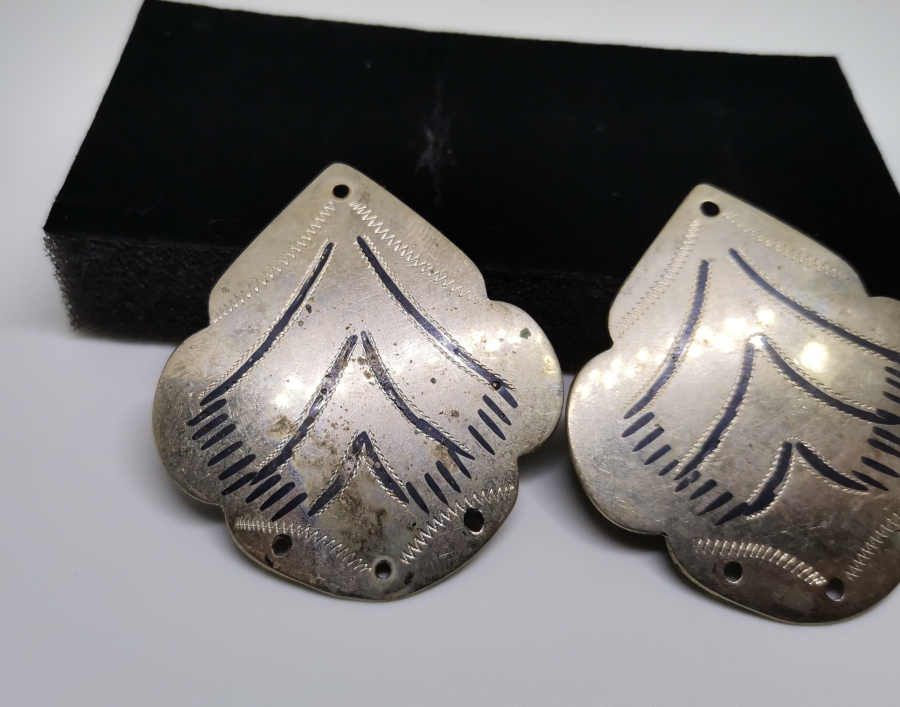 ÜZERİ SAVAT İŞÇİLİKLİ ESKİŞEHİR YAPIMI ANTİKA TAKI PARÇALARI