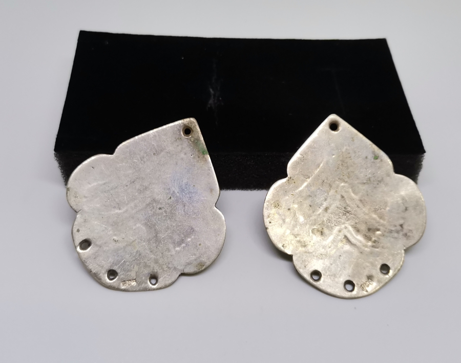 ÜZERİ SAVAT İŞÇİLİKLİ ESKİŞEHİR YAPIMI ANTİKA TAKI PARÇALARI