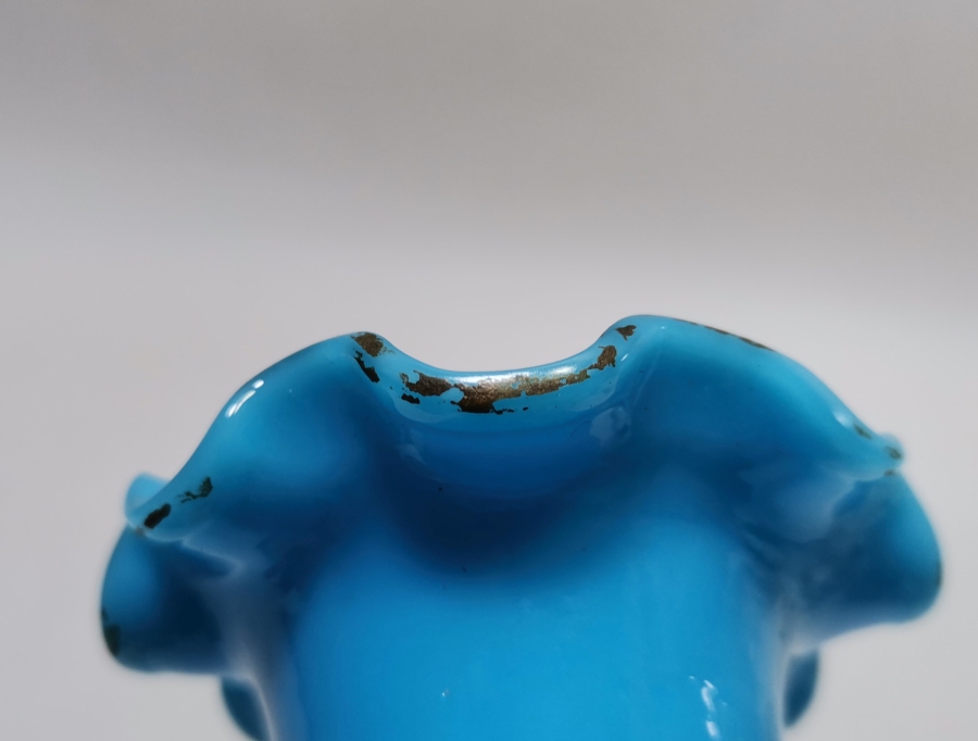 ÜZERİ ALTIN VERMEYLİ OSMANLI DÖNEMİ NADİR TAŞ OPALİN VAZO