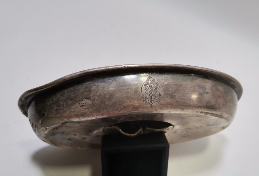 ÜZERİ OSMANLICA YAZILI VE DENİZ ÇIPALI NADİR SEFERTASI KAPAĞI