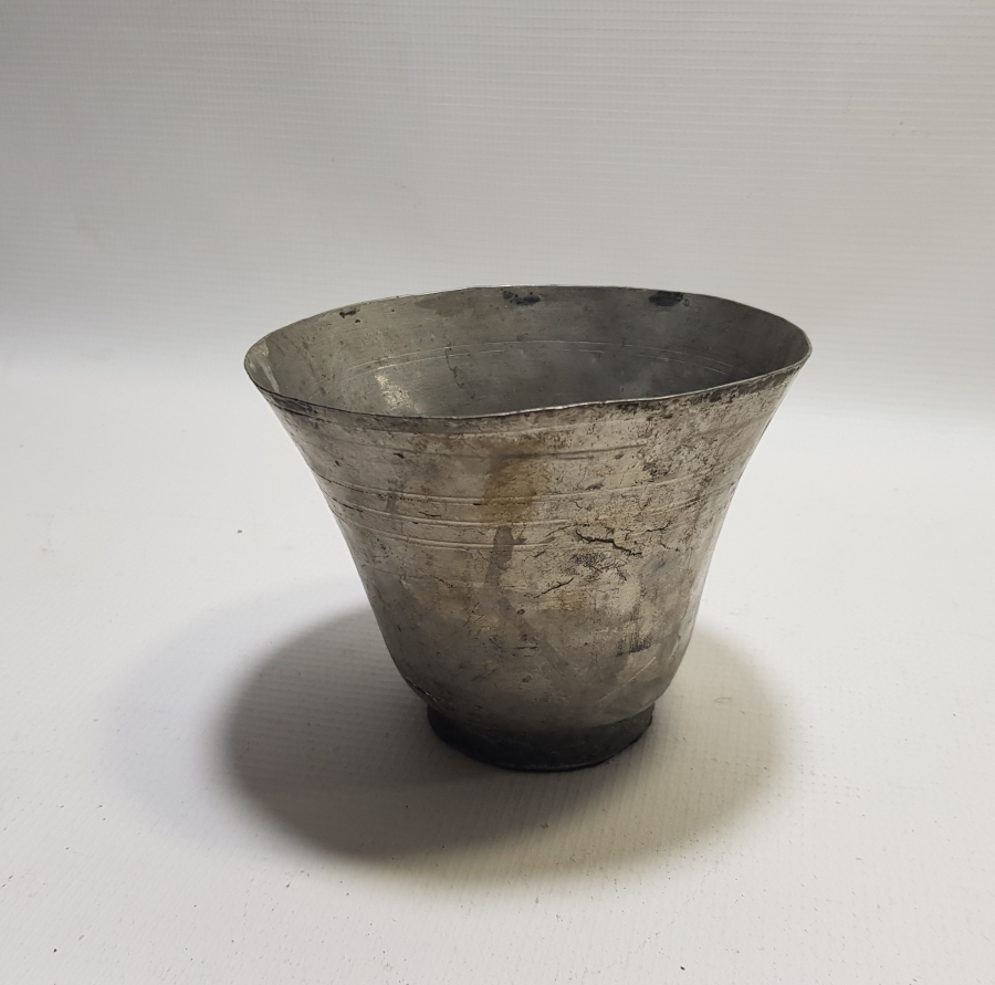 ÜZERİ KABARTMA YAZILI NADİR FORMDA OSMANLI DÖNEMİ HOŞAF KASESİ