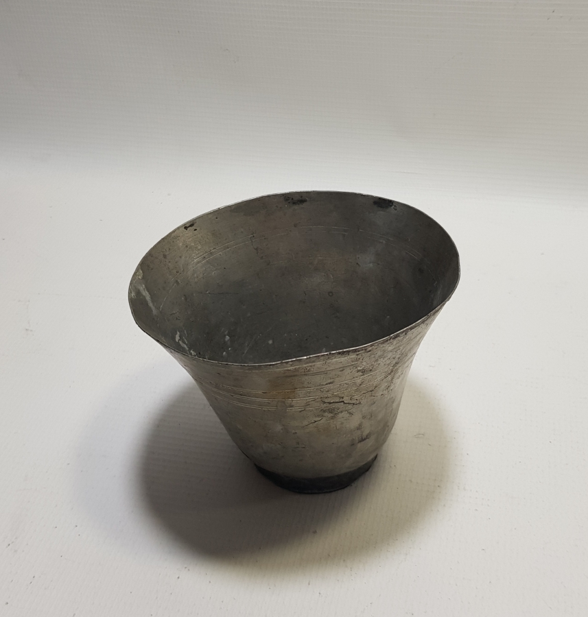 ÜZERİ KABARTMA YAZILI NADİR FORMDA OSMANLI DÖNEMİ HOŞAF KASESİ