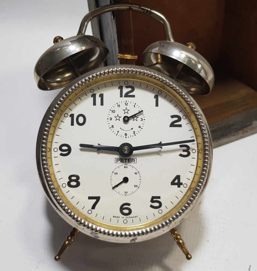 OSMANLI DÖNEMİ AHŞAP KUTUSUNDA KONAK İŞİ NADİR MASA SAATİ