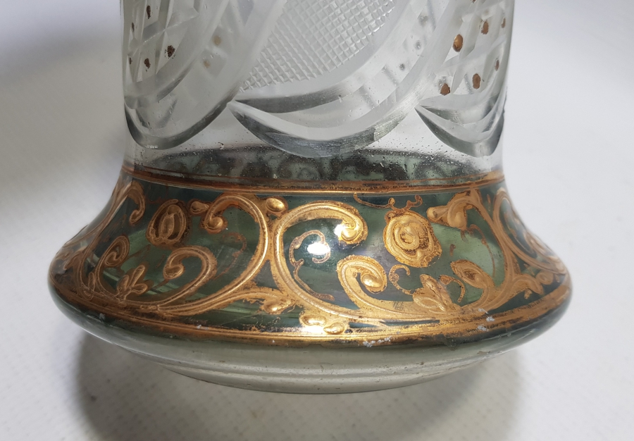 KRİSTAL KESME İŞÇİLİKLİ VE MİNELİ OSMANLI DÖNEMİ CAM NARGİLE ALTI