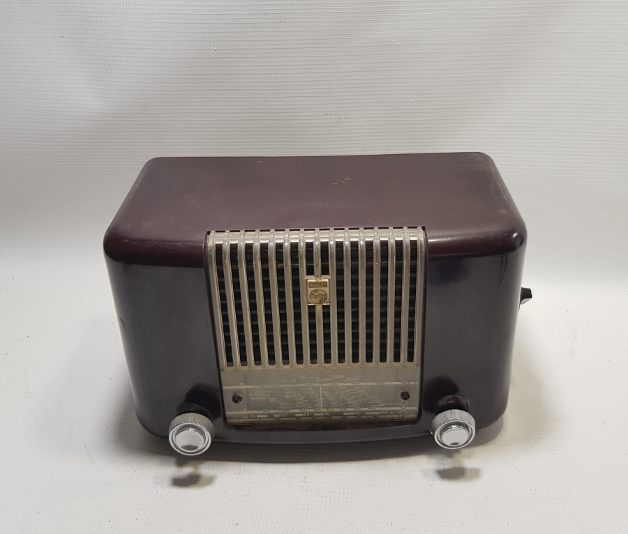 ANTİKA PHILIPS AHŞAP KASA RADYO